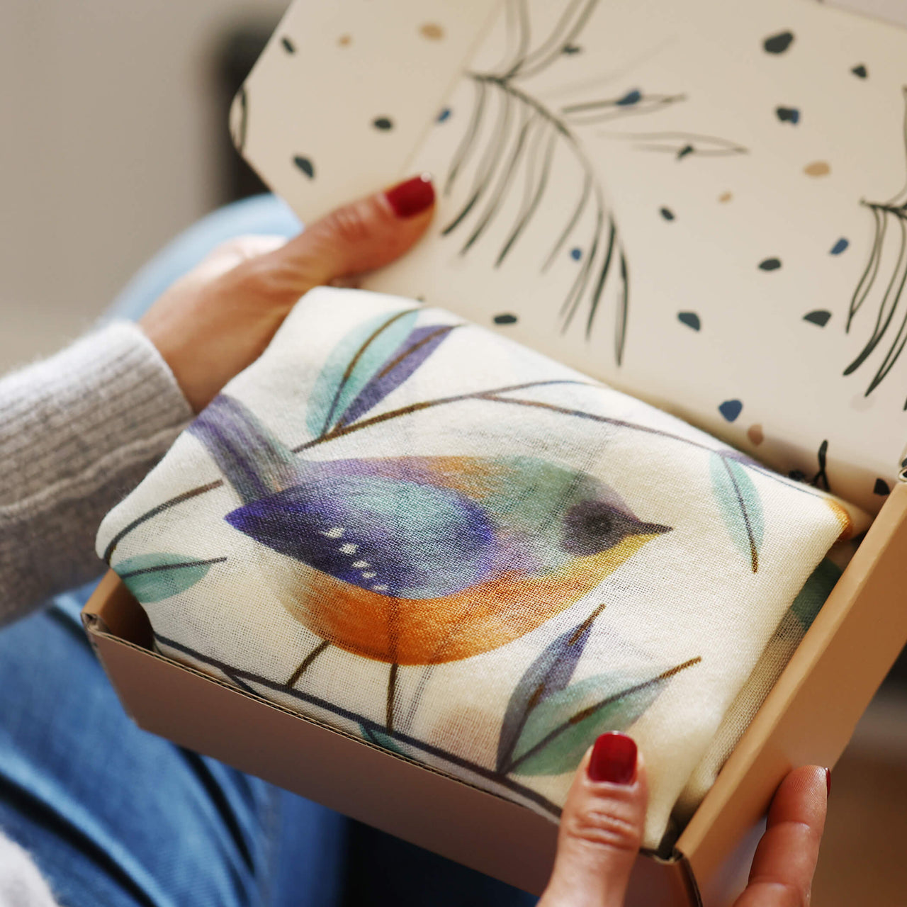 Fine Cashmere Robin Bird And Wild Plum Tree Scarf