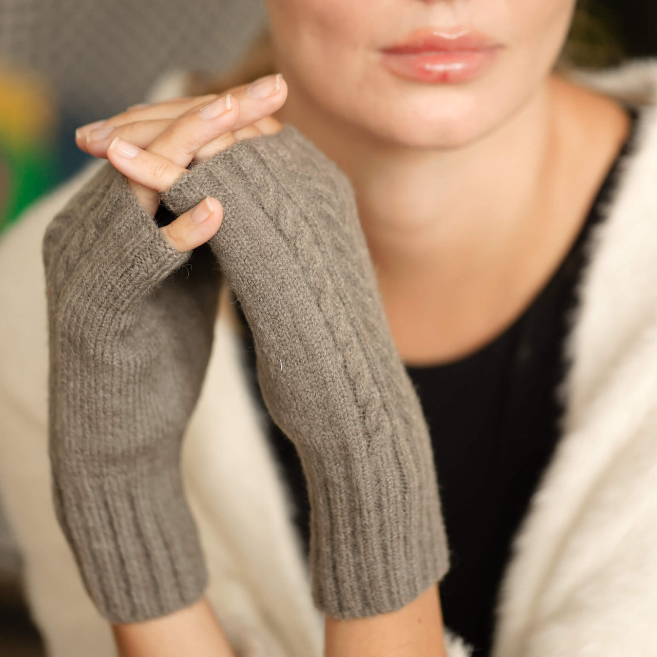 Fingerless Chevron Mix Cable Knit Gloves
