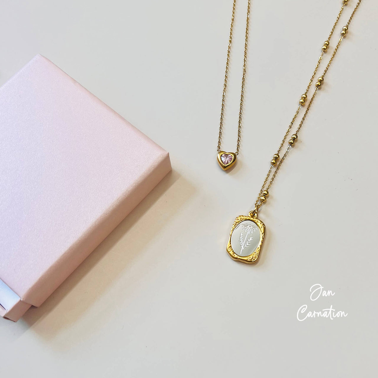 Vintage Birth Flower Floral Frame Necklace