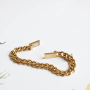 Engravable Chunky Boyfriend Style Magnetic Curb Chain Bracelet | Personalised Gift for Girlfriend | Custom Gold Silver Plated Jewellery