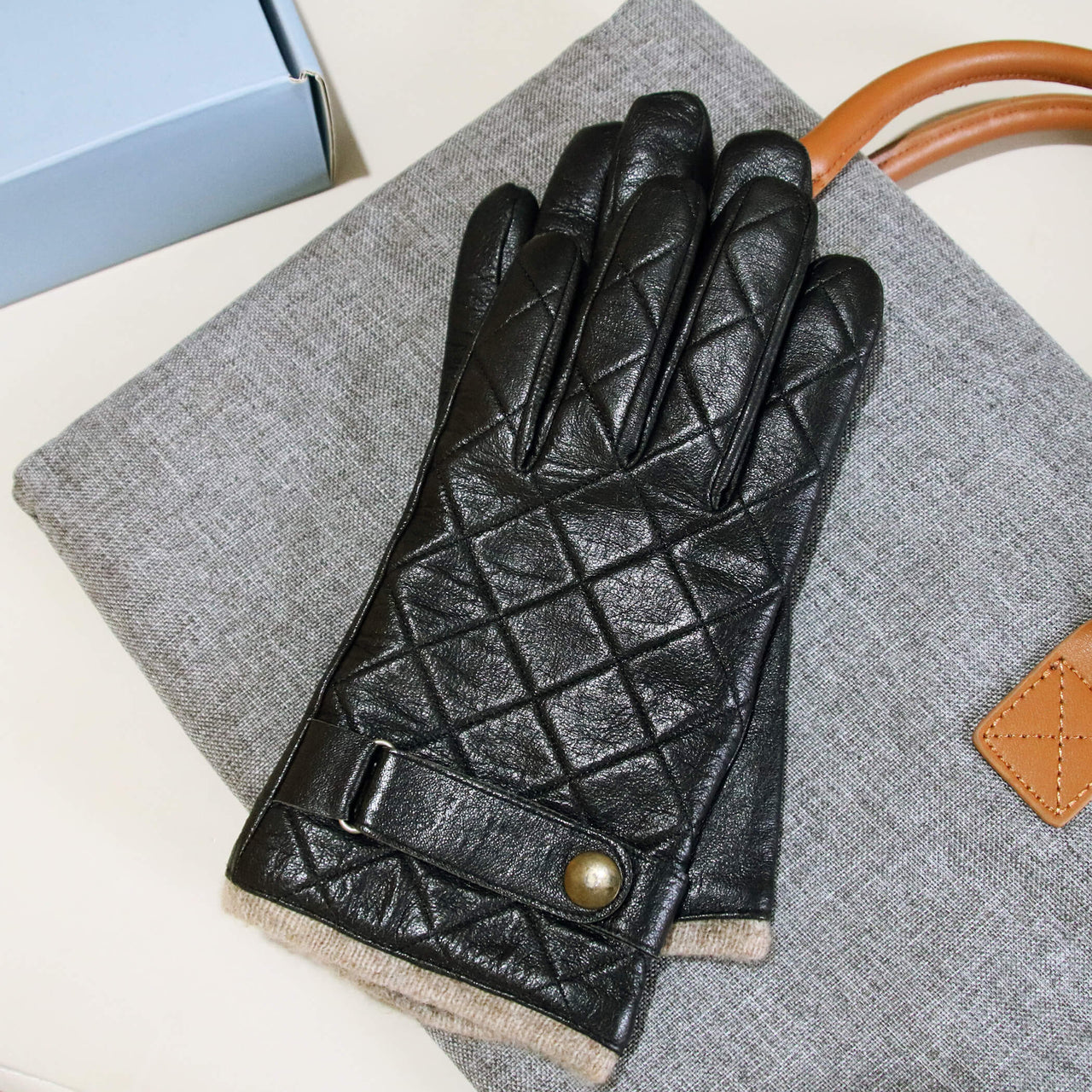 Men's Quilted Leather Gloves With Strap Detail