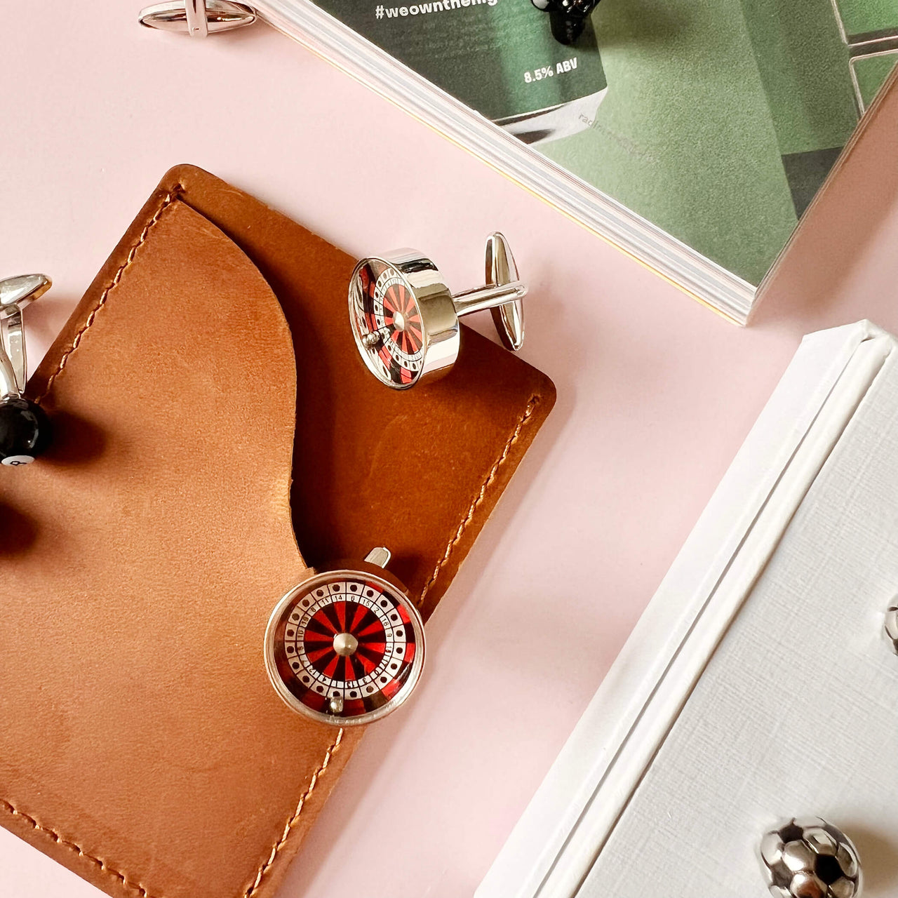 Lucky Spin Roulette Table Cufflinks In A Gift Box
