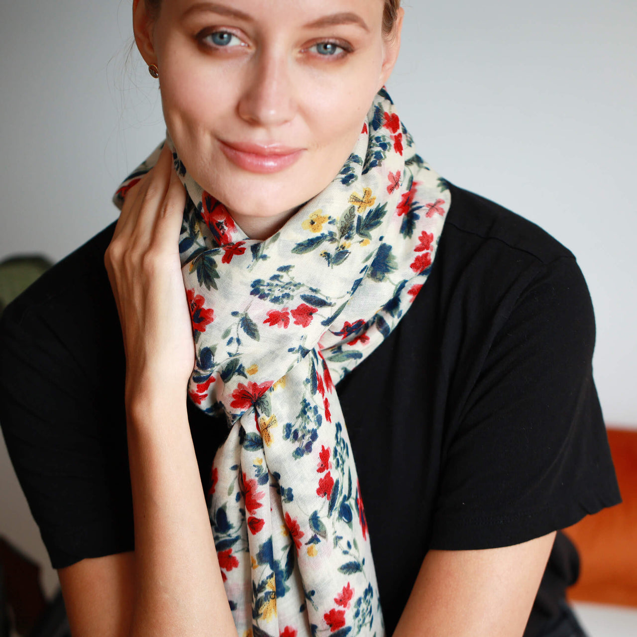 Vintage Red Yellow Blue Dainty flower Motifs Scarf