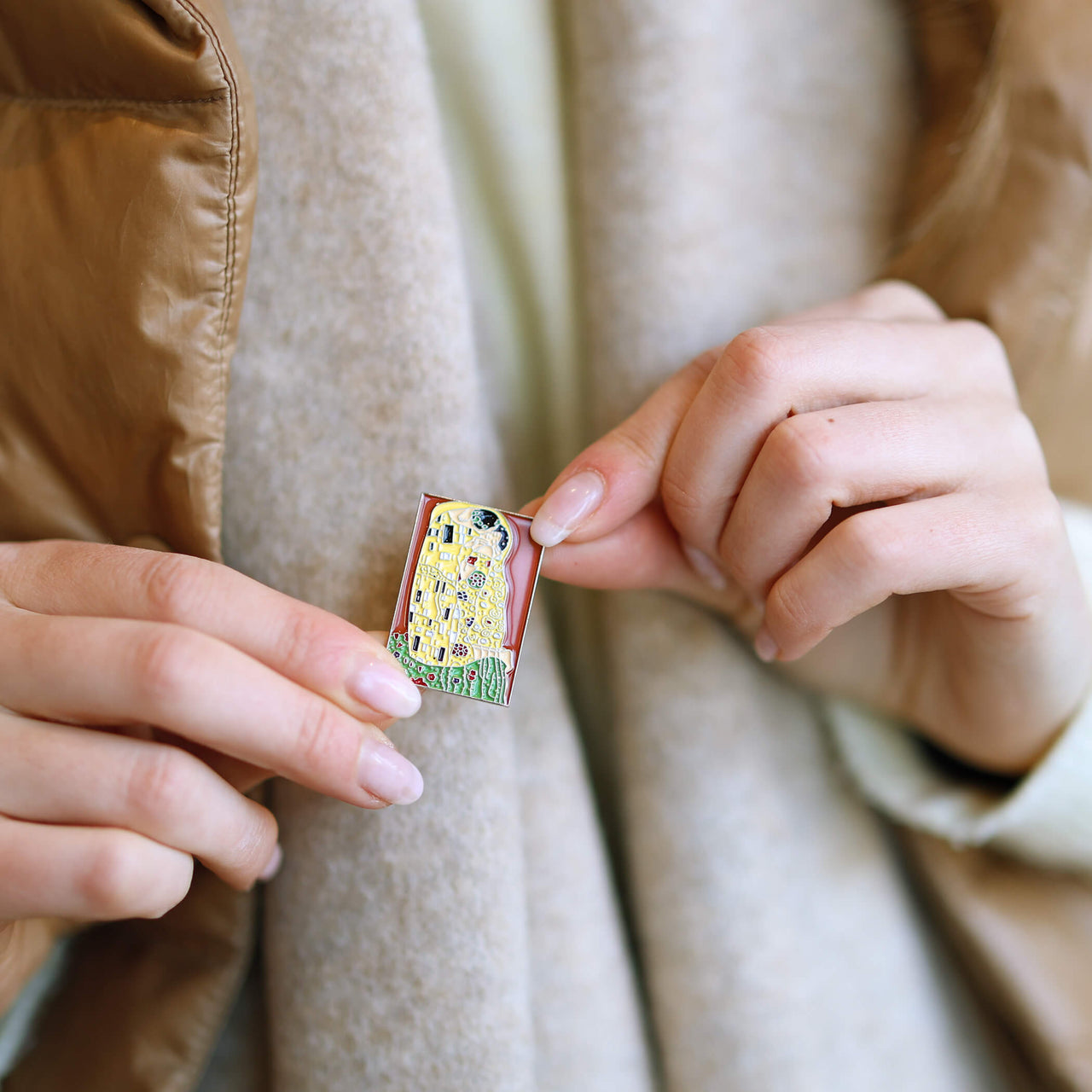 Klimt Style 'The Kiss' Enamel Brooch Pin