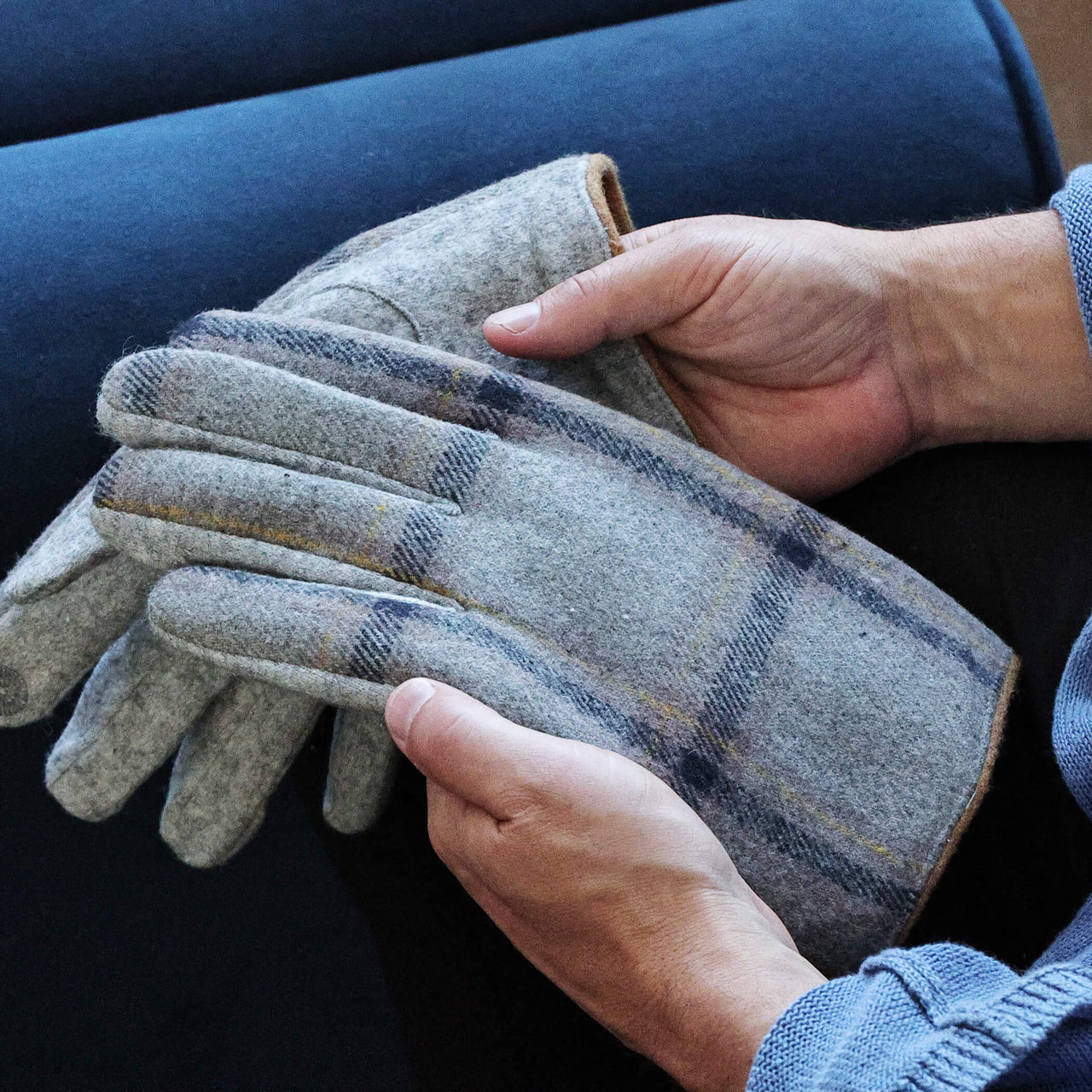 Men's Merino Wool Tartan Stripe Gloves