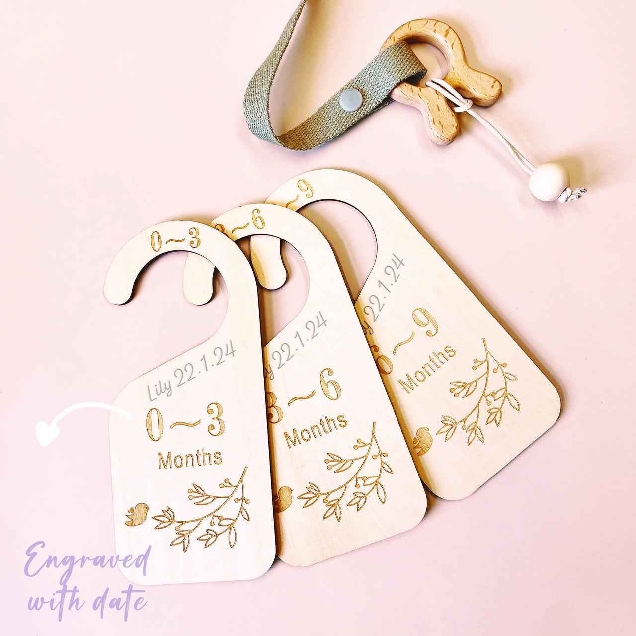 Adorable Baby Clothes Hanger Divider Set