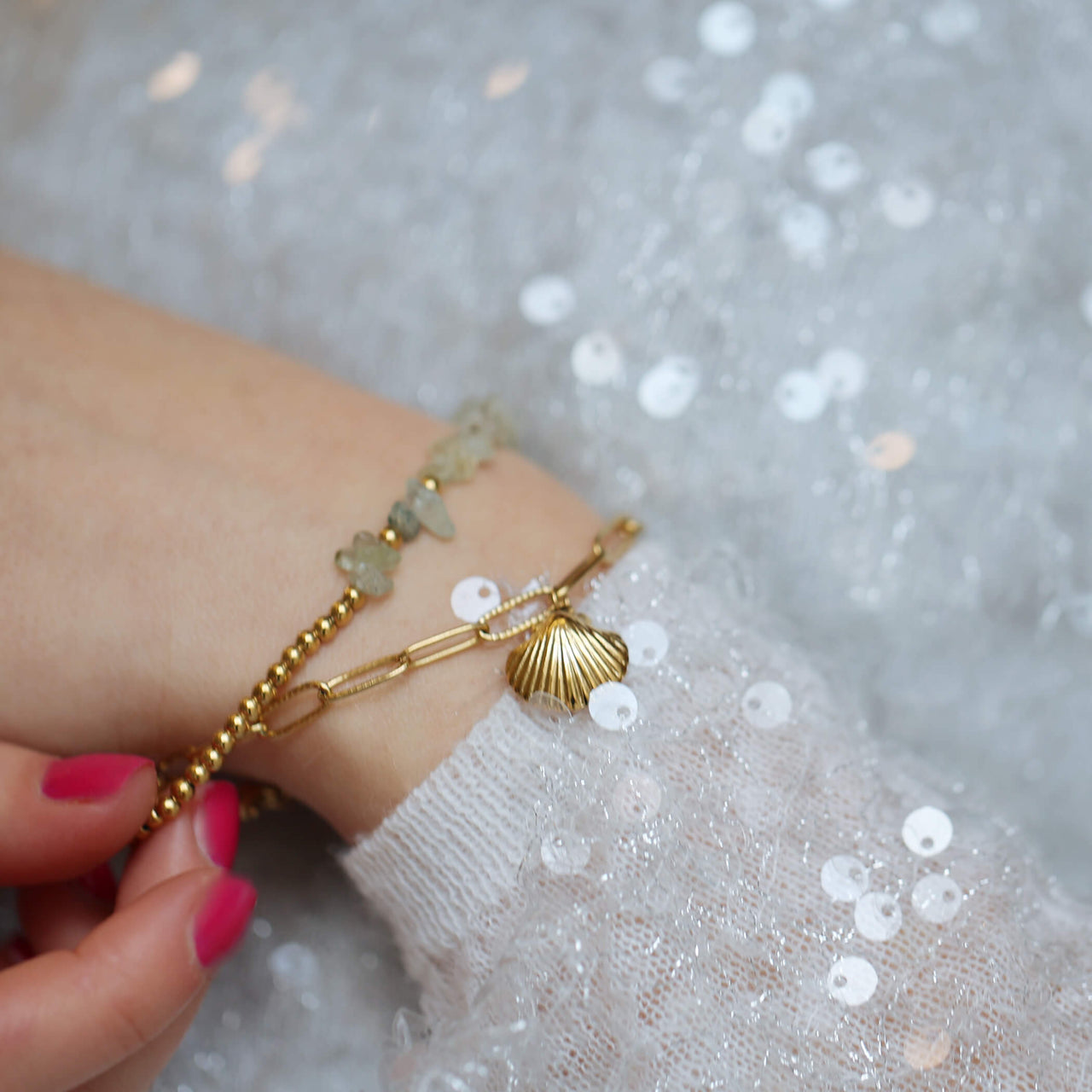 Natural Stone Chunky Link Chain Clam Shell Bracelet