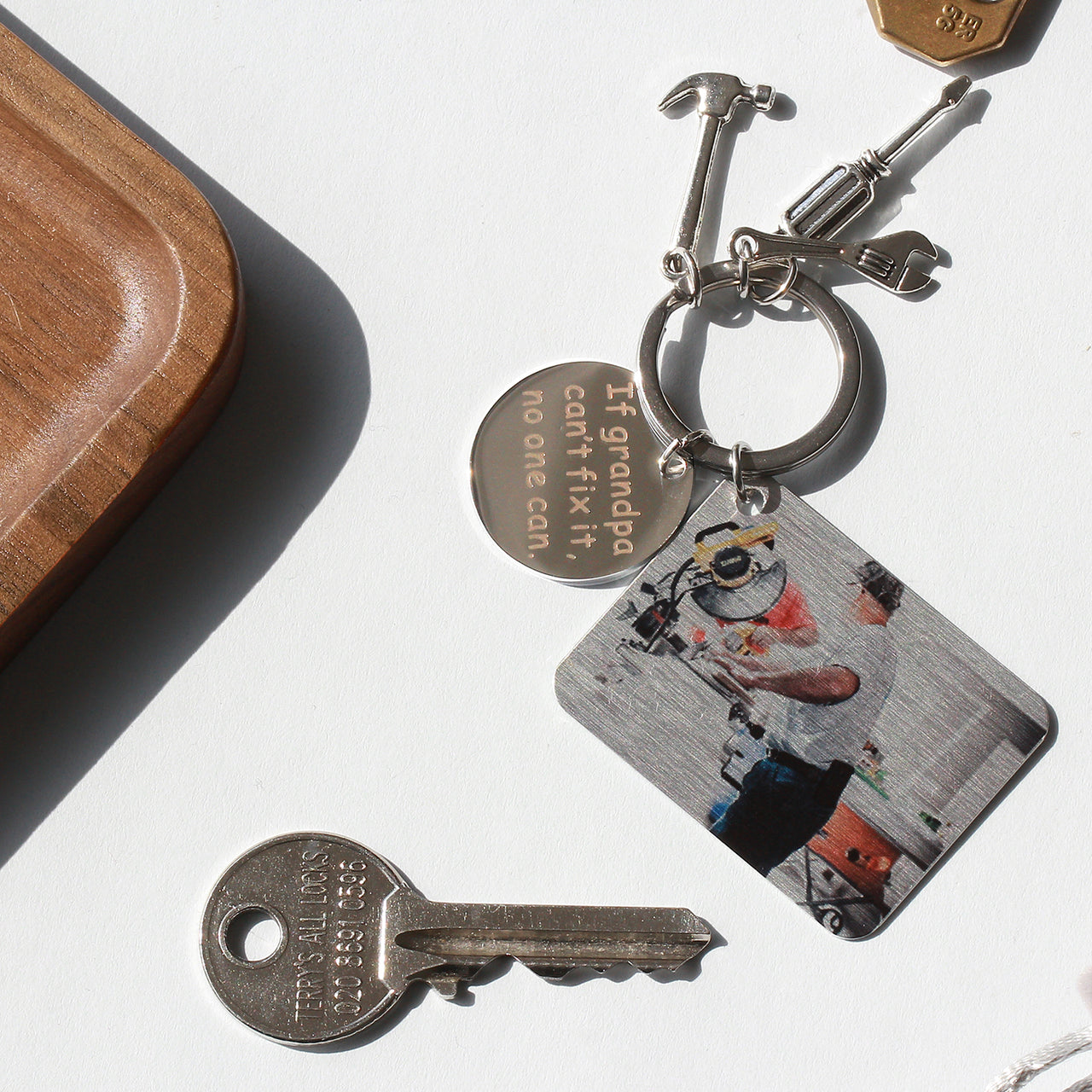'Dad Can Fix It' Steel Photo Keyring Letterbox Gift