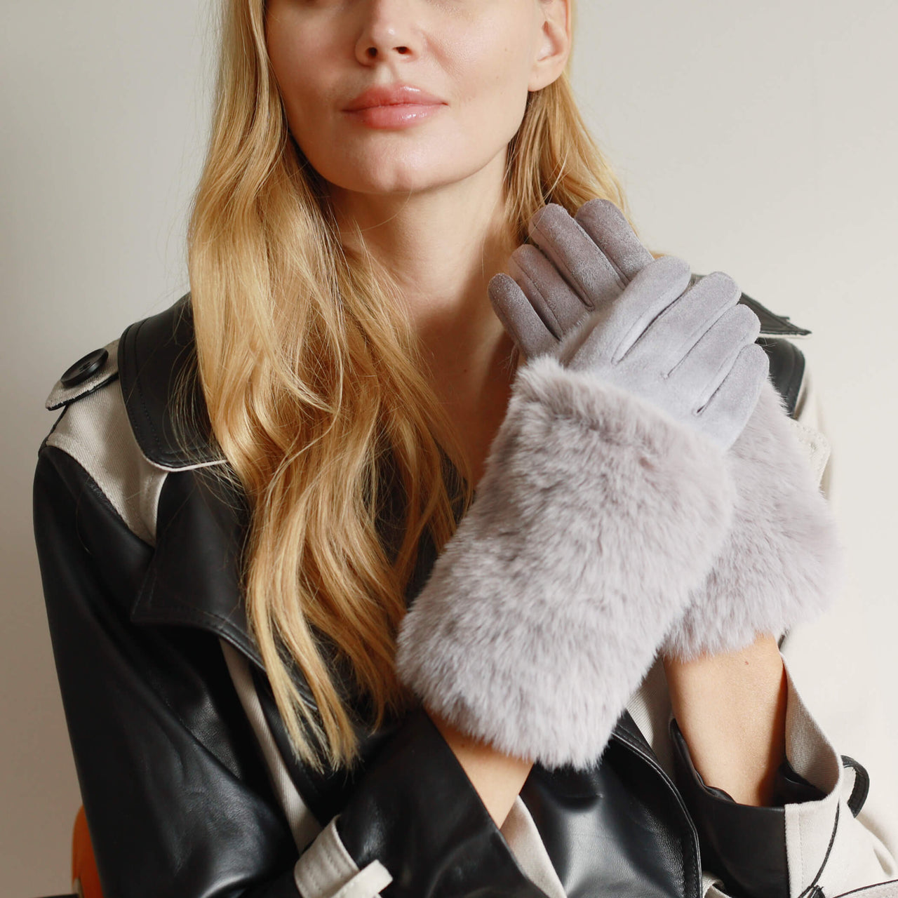 Faux Fur Cuff Suede Touch Screen Gloves