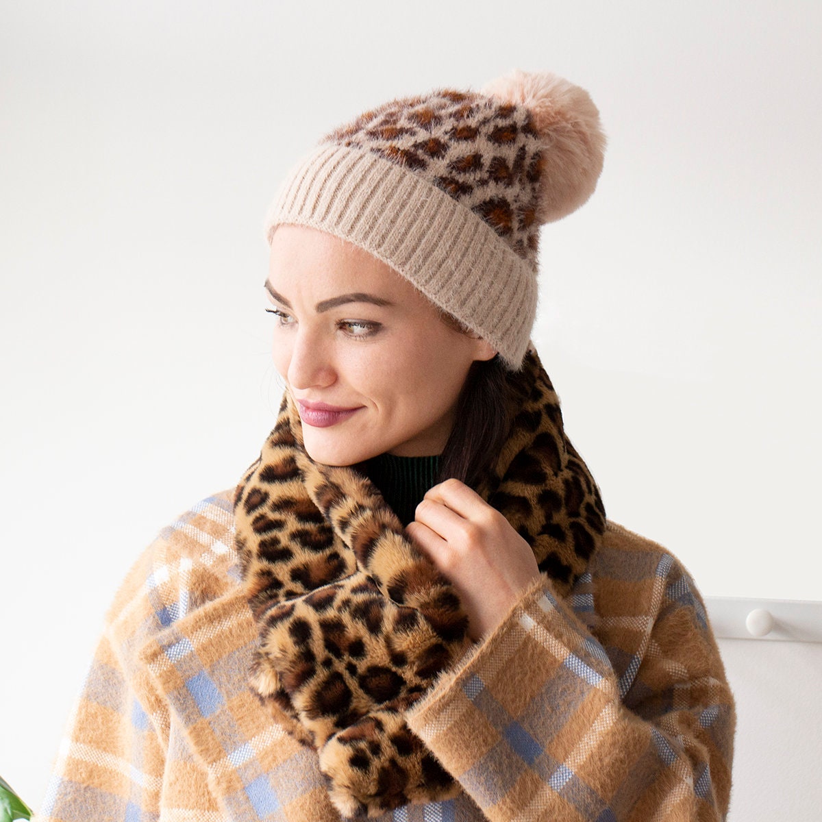 Leopard Finish Crossover Scarf