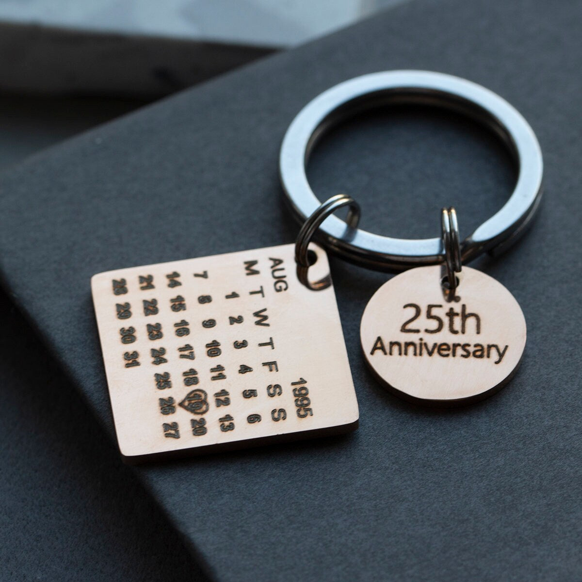 Engraved 'Anniversary Year' Calendar Special Date Keyring | Anniversary Gift | Valentine's Day Gift | Photo Gift