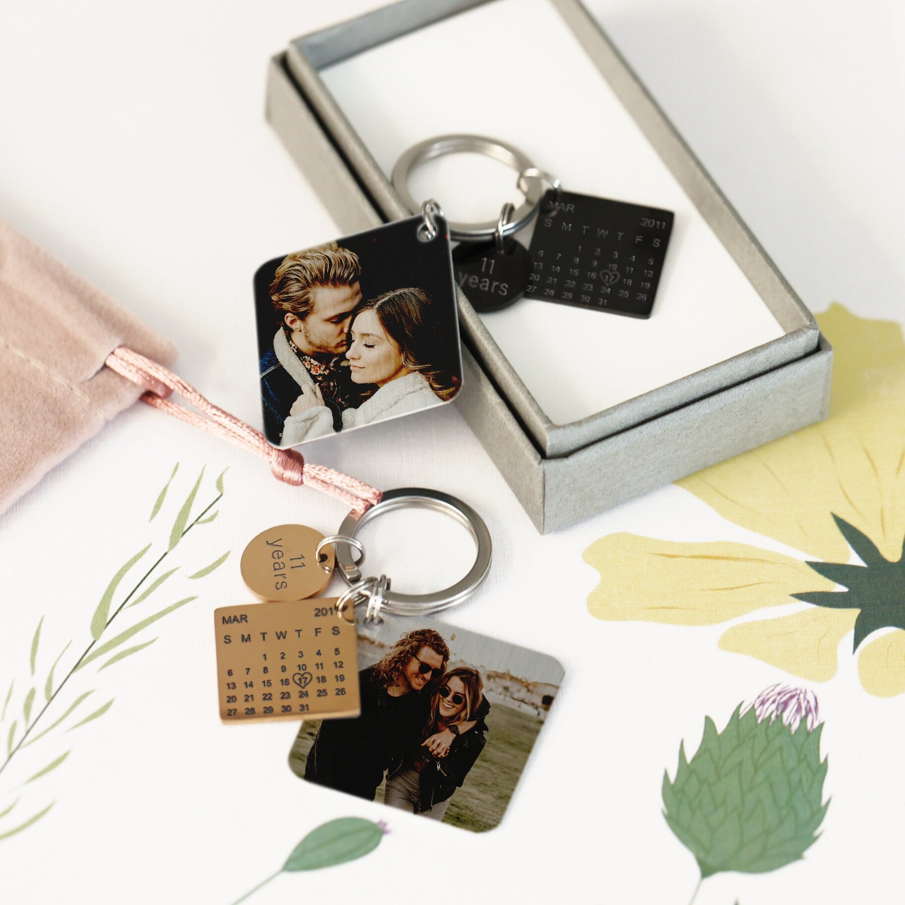Engraved 'Anniversary Year' Calendar Special Date Keyring | Anniversary Gift | Valentine's Day Gift | Photo Gift