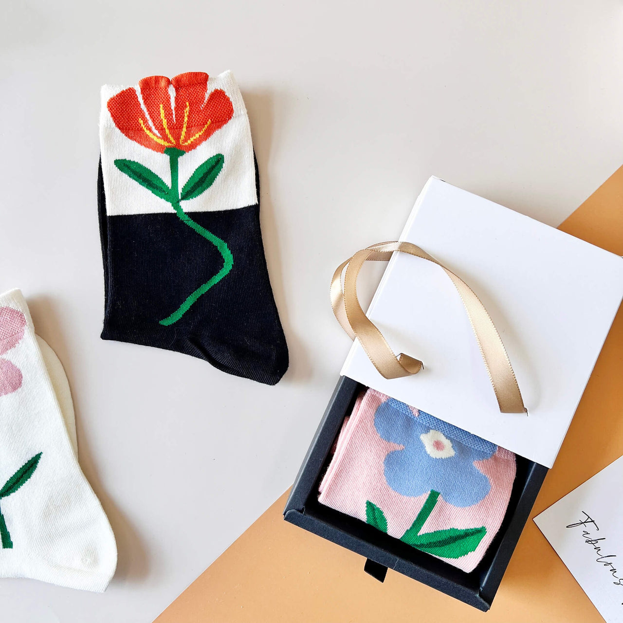 Pick Your Favourite Tulip Flower Socks In A Box