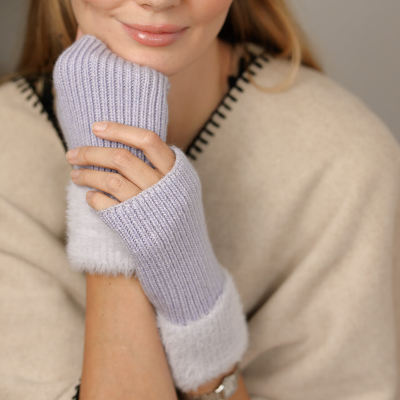 Alpaca Wool Fingerless Gloves with Fluffy Cuffs