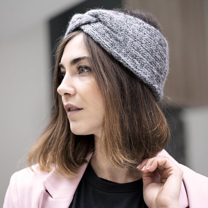 Ribbed Twist Headband
