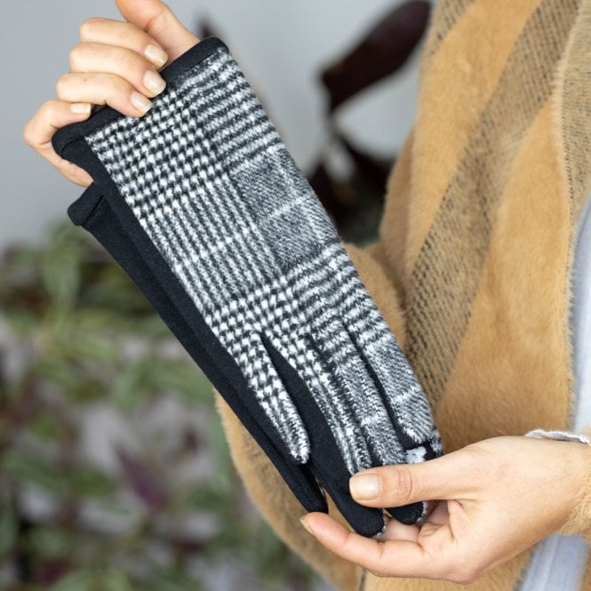 Monochrome Check Plaid Ladies Gloves